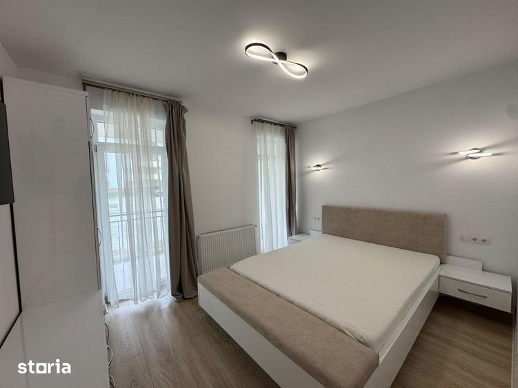 Apartament cu 3 camere decomandat în Est
