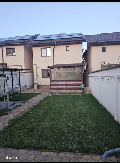Casă cu 4 camere cu Teren 300 Mp în Bordei