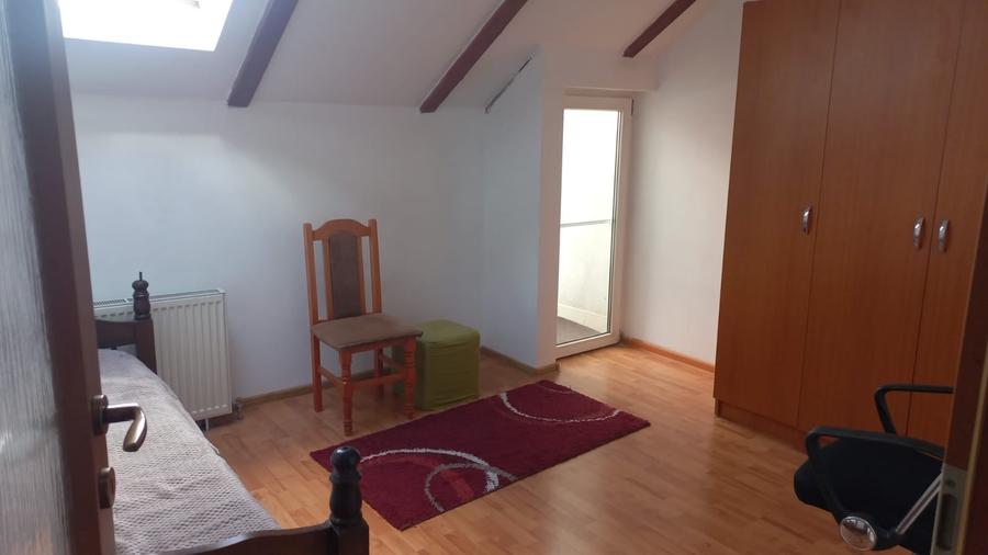 Apartament 3 camere Zona Colina - 8