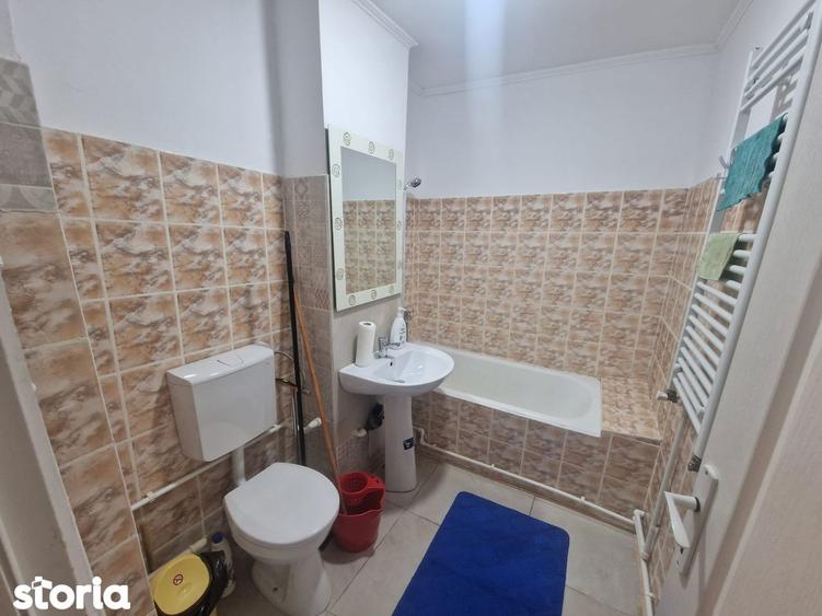 Apartament cu 3 camere, mobilat în Tomis III