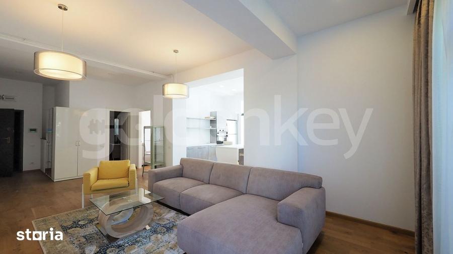 Apartament cu 3 camere, mobilat în Aviației