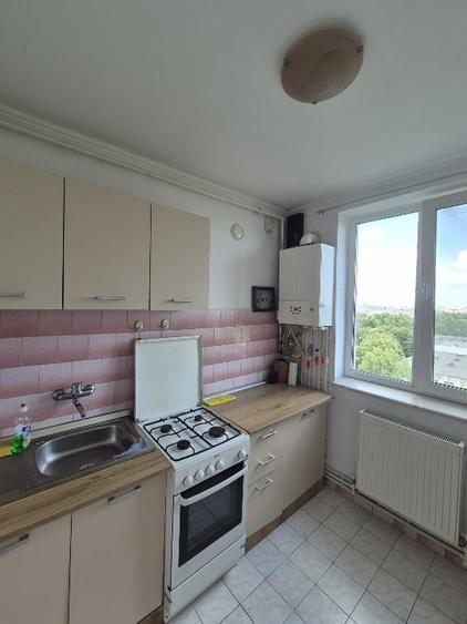Apartament cu 2 camere decomandat, mobilat în Trocadero