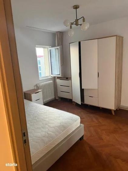 Apartament cu 3 camere decomandat în Ultracentral