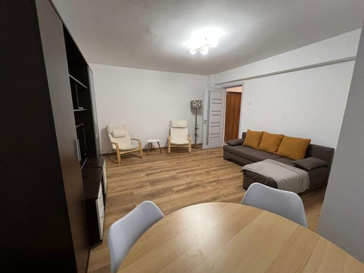 Apartament cu 2 camere decomandat în Veteranilor