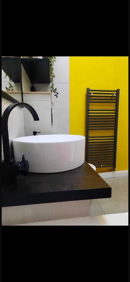 Apartament cu 2 camere semidecomandat, mobilat în Nord-Vest