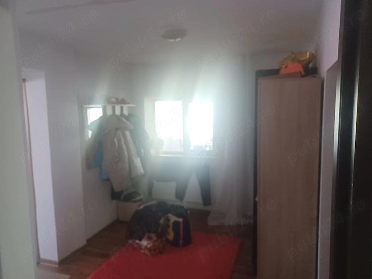 Casă cu Teren 707 Mp în Burila Mare