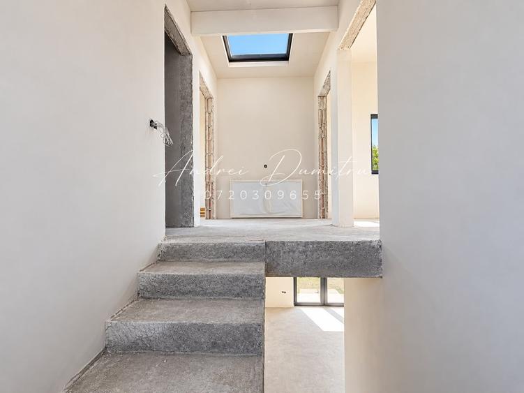 Casă individuală cu 4 camere cu Teren 370 Mp în Berceni