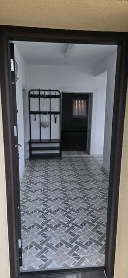 Casă cu 3 camere cu Teren 200 Mp în Moșnița Nouă