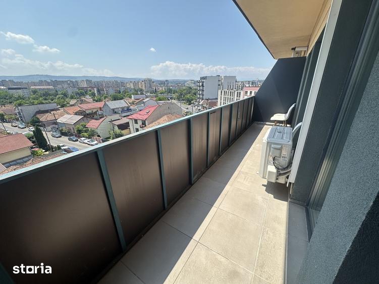 Apartament cu 3 camere semidecomandat în Bulgaria