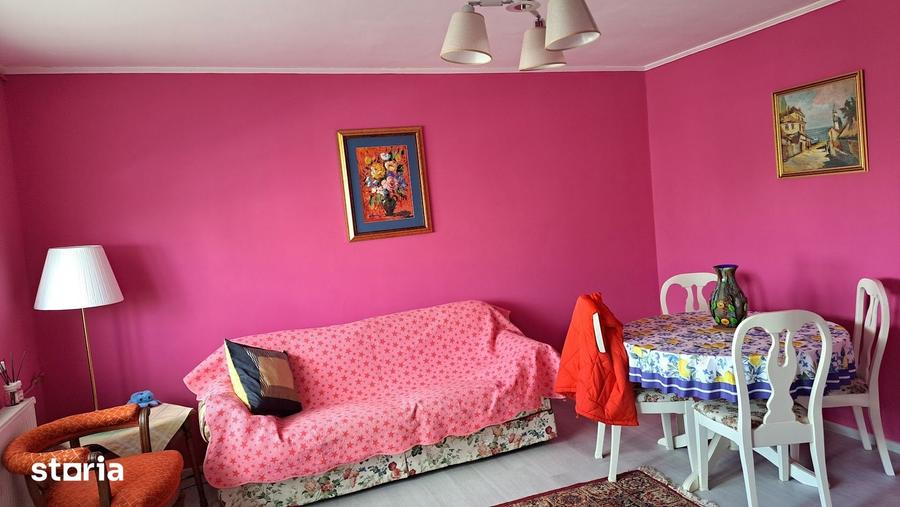 Apartament cu 2 camere, mobilat în Titan