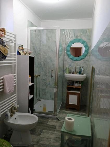 Casă cu 2 camere cu Teren 715 Mp în Bolotești