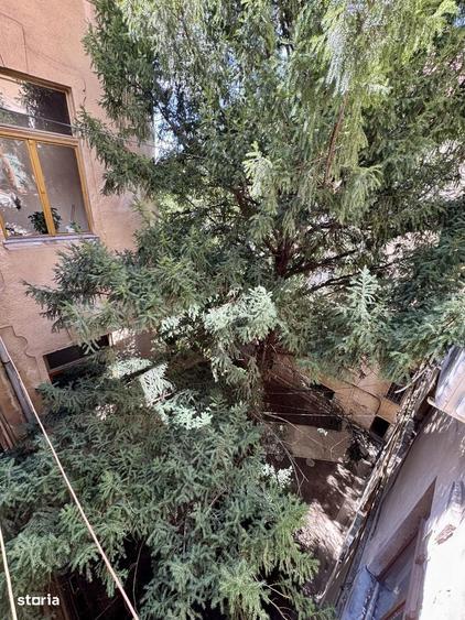 Apartament cu 3 camere semidecomandat în Ultracentral