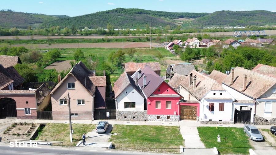 Casă cu 2 camere cu Teren 913 Mp în Central