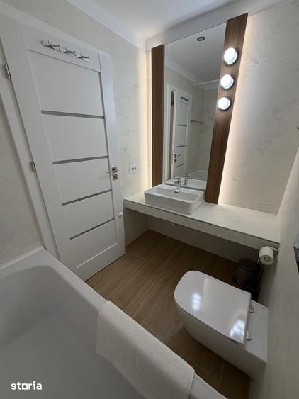 Apartament cu 3 camere decomandat în Pipera