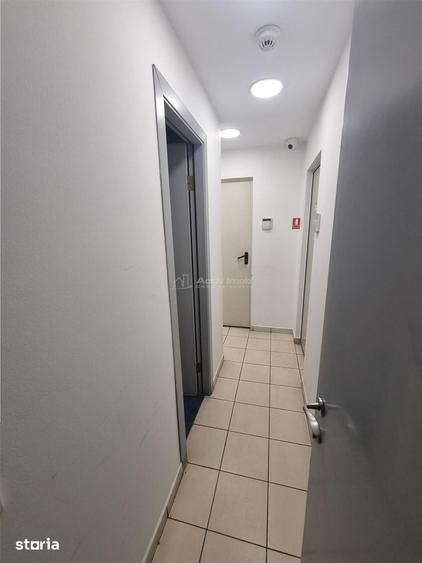 Spațiu comercial, de 120 mp, în Central