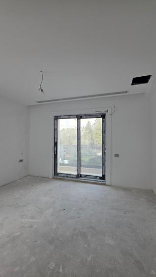 Casă cu 7 camere cu Piscina în Snagov