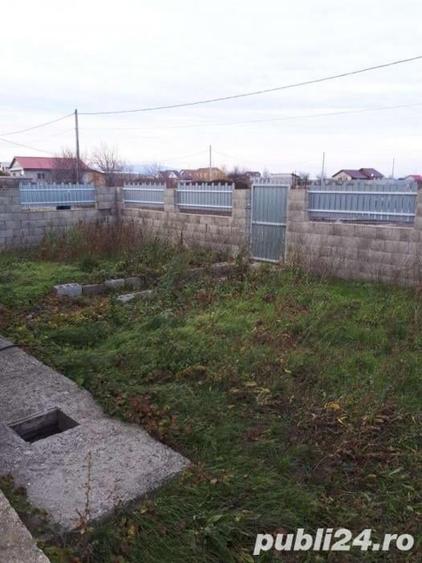 Casă cu Teren 5000 Mp în Central
