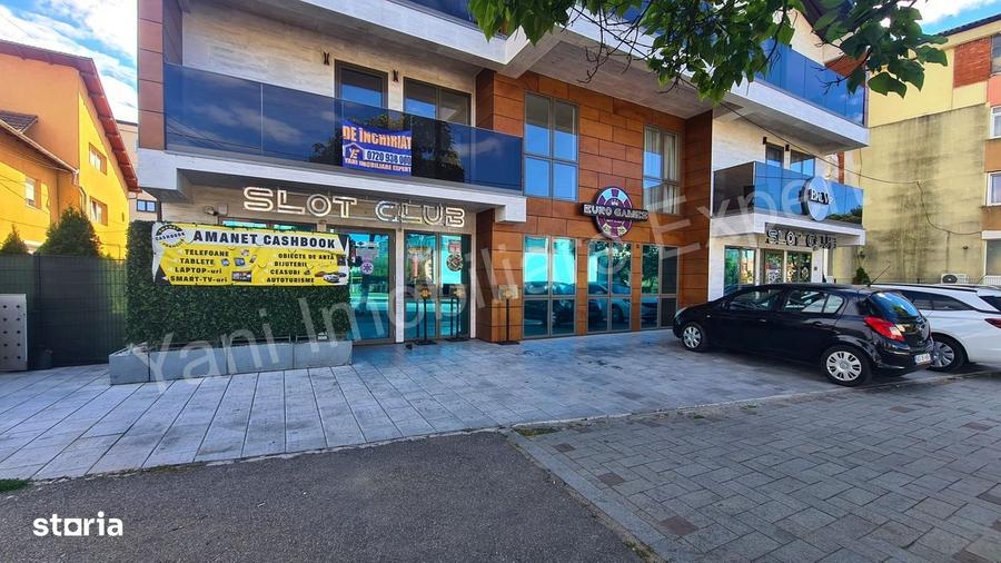 Spațiu comercial, de 220 mp, în Central
