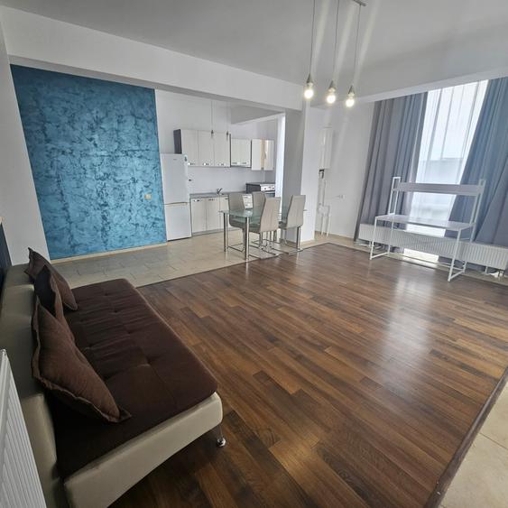 Apartament cu 2 camere decomandat în Pipera