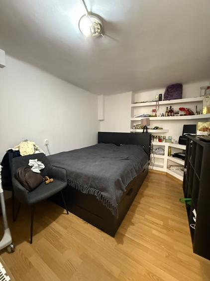 Casă individuală cu 6 camere cu Teren 270 Mp în Brâncoveanu