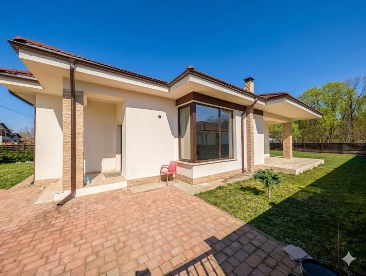 Casă individuală cu 4 camere cu Teren 500 Mp în Corbeanca
