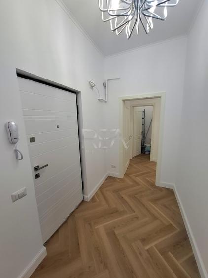 Apartament cu 2 camere decomandat în Drumul Sării