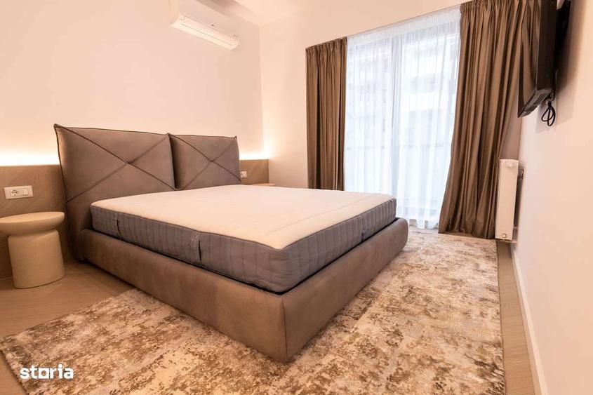 Apartament cu 3 camere decomandat, mobilat în Central
