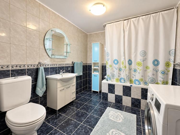Casă individuală cu 5 camere cu Canalizare în Fundeni
