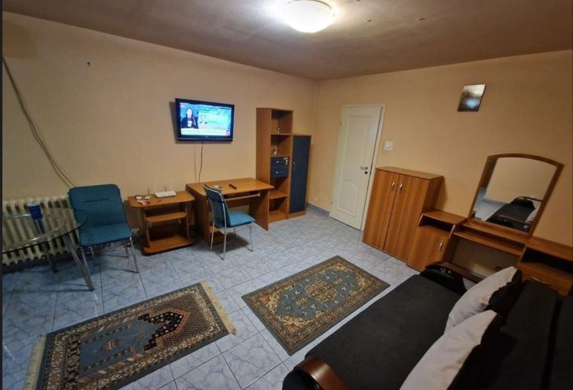 Garsonieră semidecomandată în Muncii