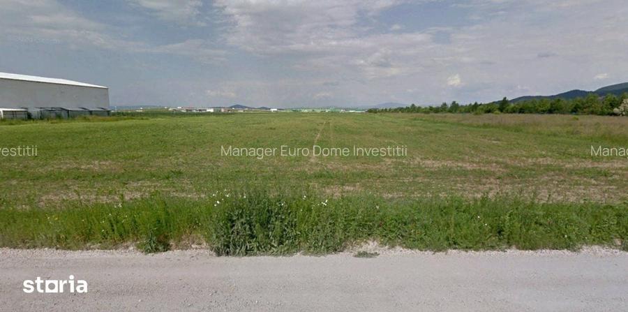 Lot de teren cu front mare la ambele capete in zona Metro Ghimbav