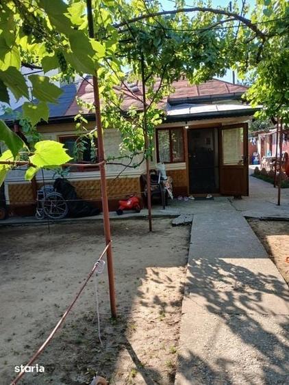 Casă cu 4 camere cu Teren 92 Mp în Central