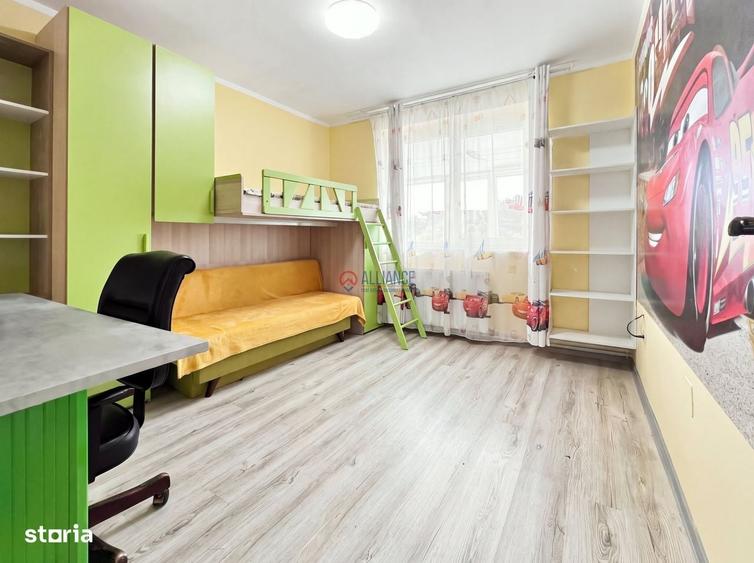 Apartament cu 3 camere decomandat în Nord