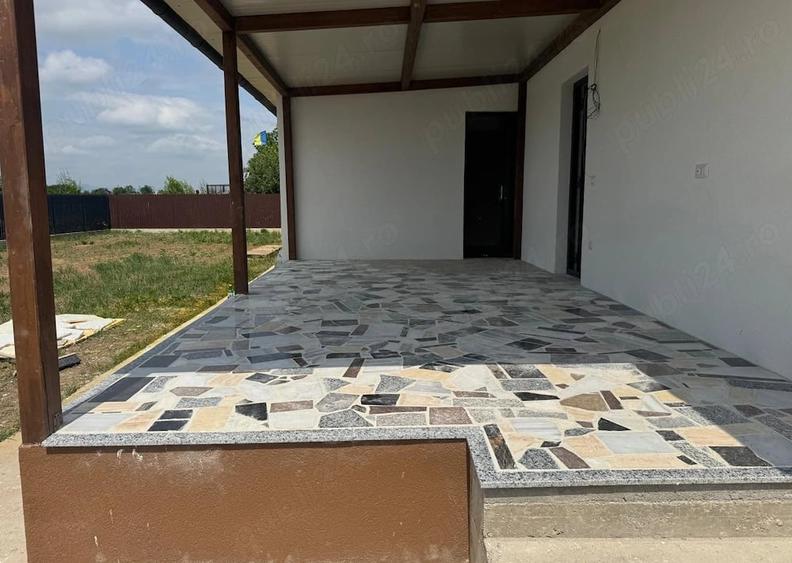 Casă cu Teren 865 Mp în Central