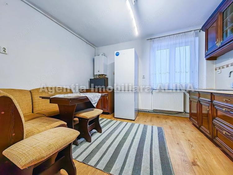 Apartament cu 4 camere decomandat în Kogălniceanu