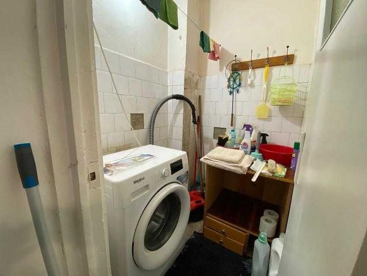Apartament cu 3 camere decomandat în Valea Aurie