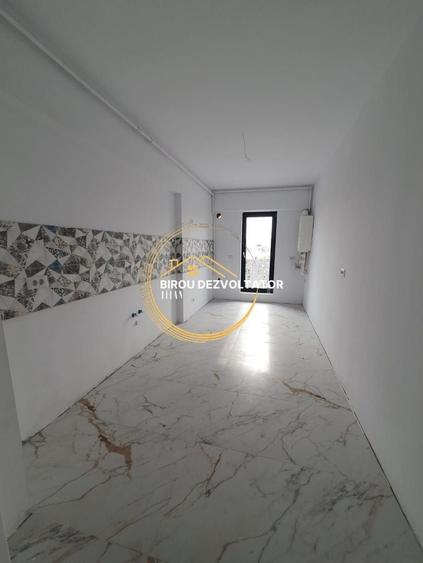 Apartament cu 3 camere decomandat în Theodor Pallady