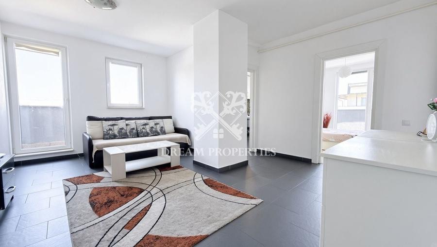 Apartament cu 3 camere semidecomandat, mobilat în Florești