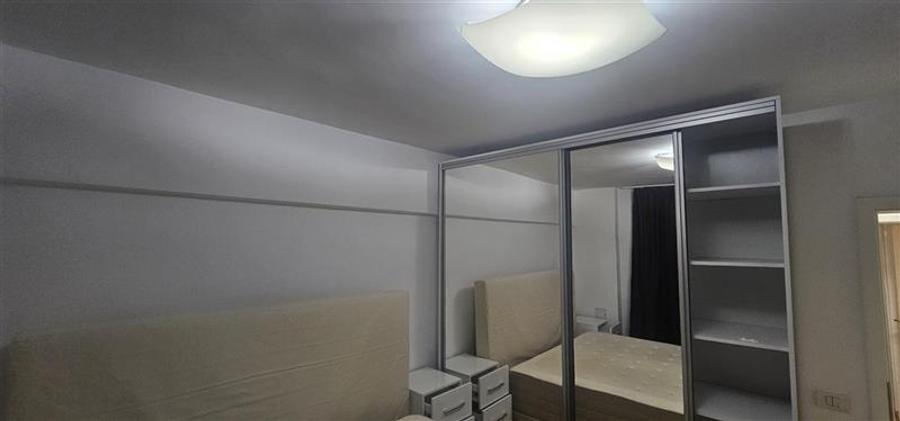 Apartament cu 3 camere decomandat, mobilat în Unirii