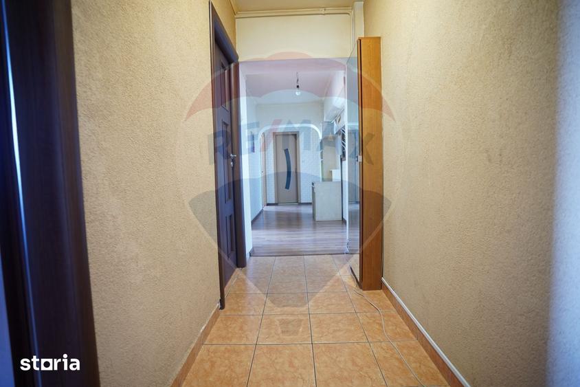 Apartament cu 4 camere decomandat în Tudor Vladimirescu