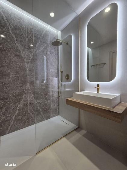 Apartament cu 4 camere în Central