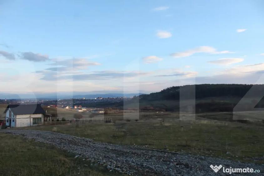 Teren de 534 mp, în Central