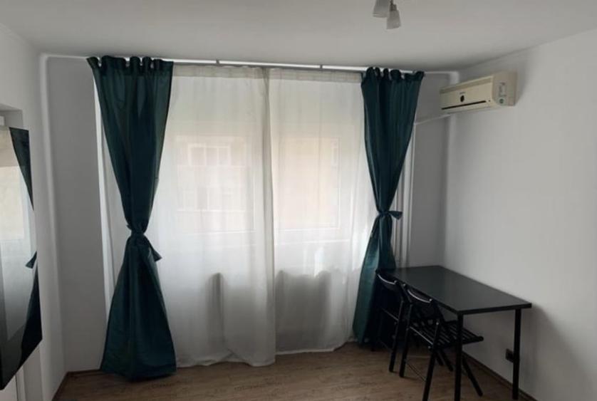 Tineretului-Parc,Garsonieră decomandată - 3