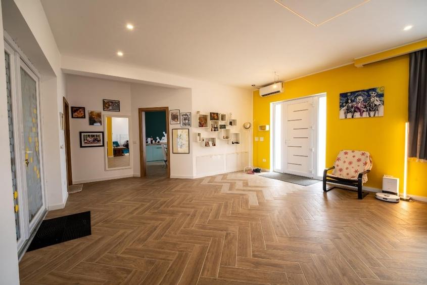 Casă individuală cu 4 camere cu Teren 625 Mp în Moșnița Nouă