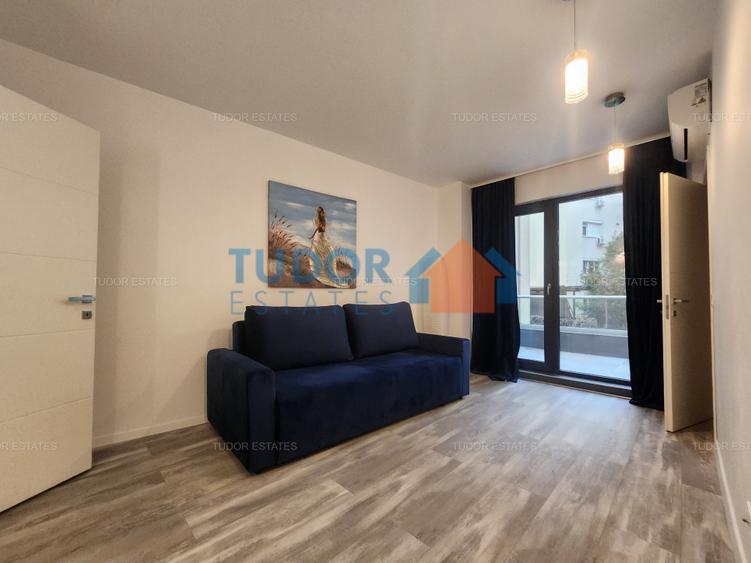 Apartament cu 3 camere semidecomandat, mobilat în Șoseaua Nordului