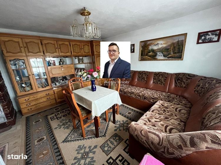 Casă cu 4 camere în Zorile