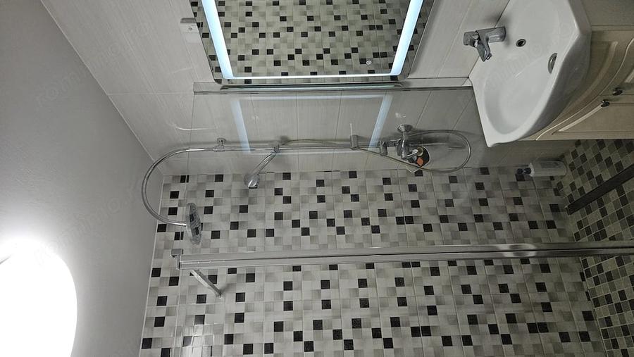 Apartament cu 2 camere decomandat în Gara