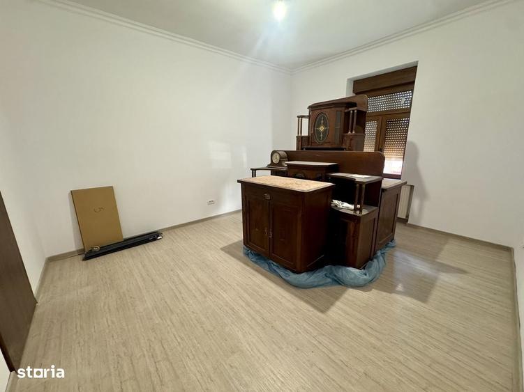 Vand apartament 2 camere, renovat, central-Turnul de Apa - 6