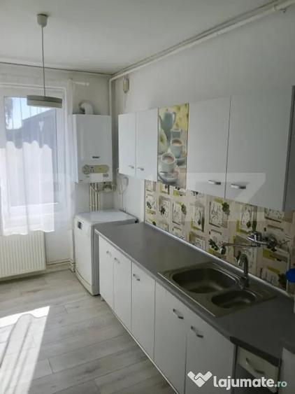 Apartament cu 2 camere 52 mp. semidecomandat, cu loc de parc - 3