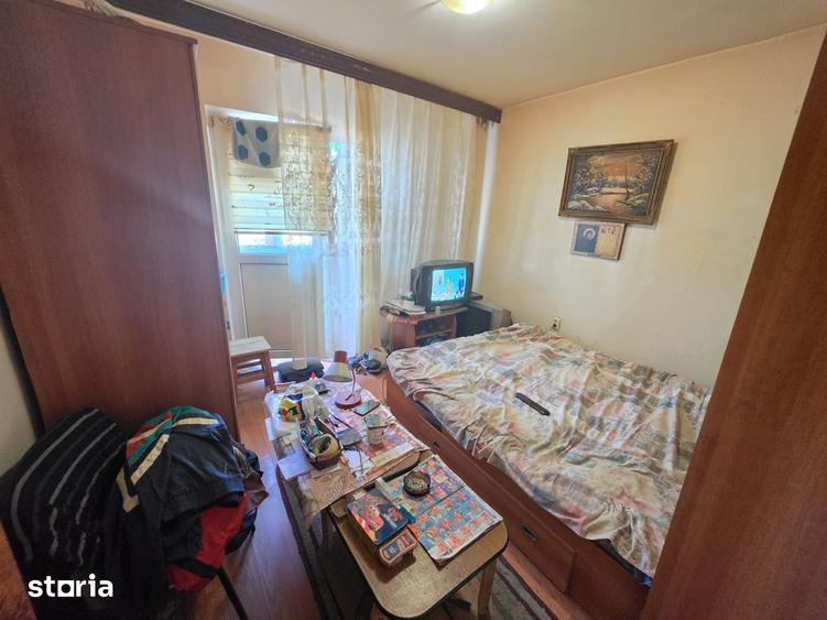 Apartament cu 2 camere semidecomandat în Florilor