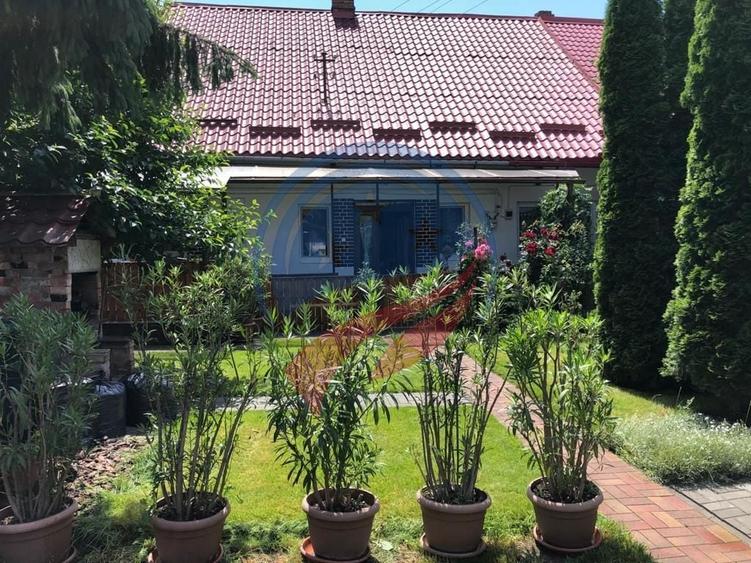 Casă cochetă cu potențial de extindere, în zona centrală - 1